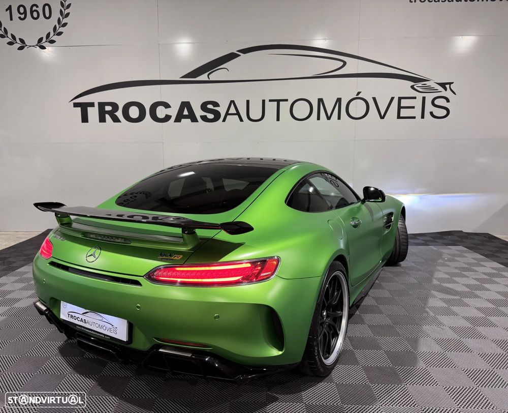 Mercedes-Benz AMG GT R - 54