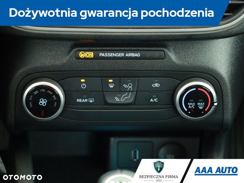 Ford Focus SW - 12
