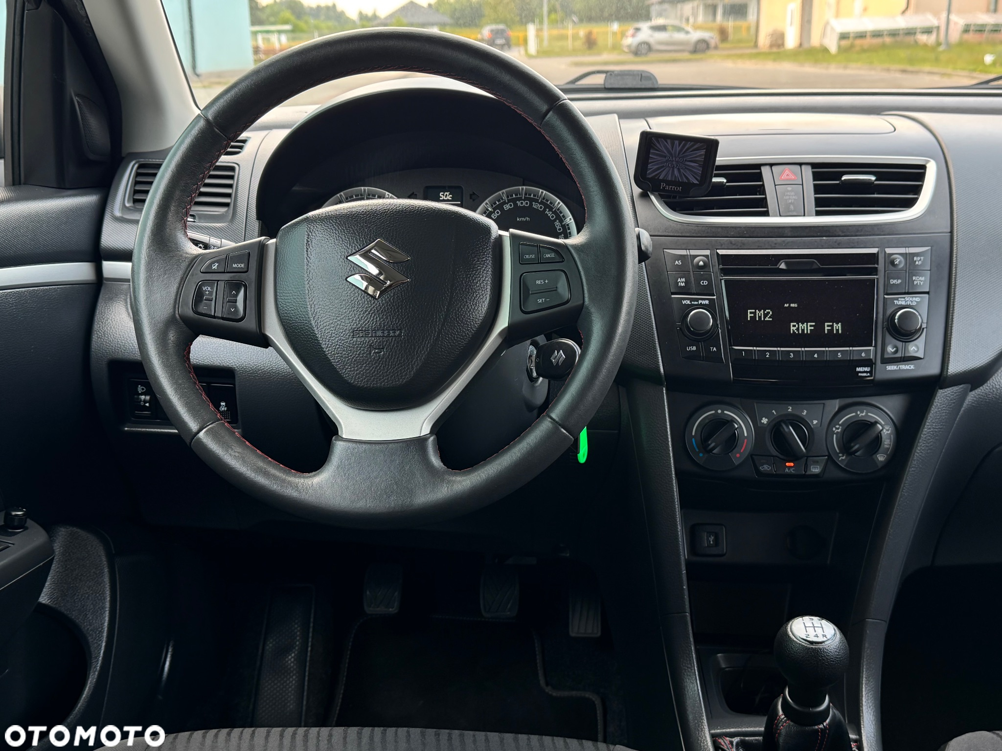 Suzuki Swift 1.2 Premium - 23