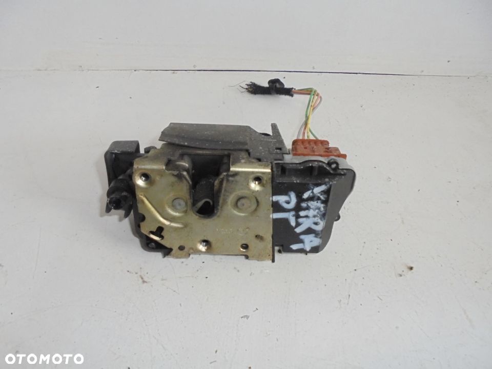 ZAMEK DRZWI PRAWY TYL XSARA II PICASSO - 1