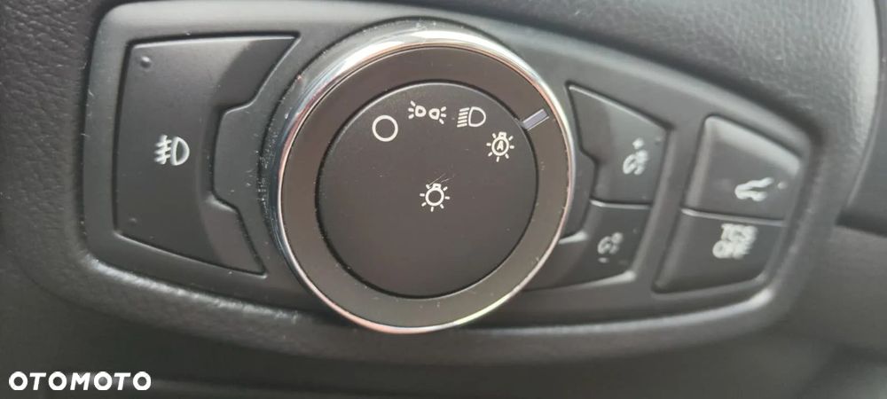 Ford Edge - 18