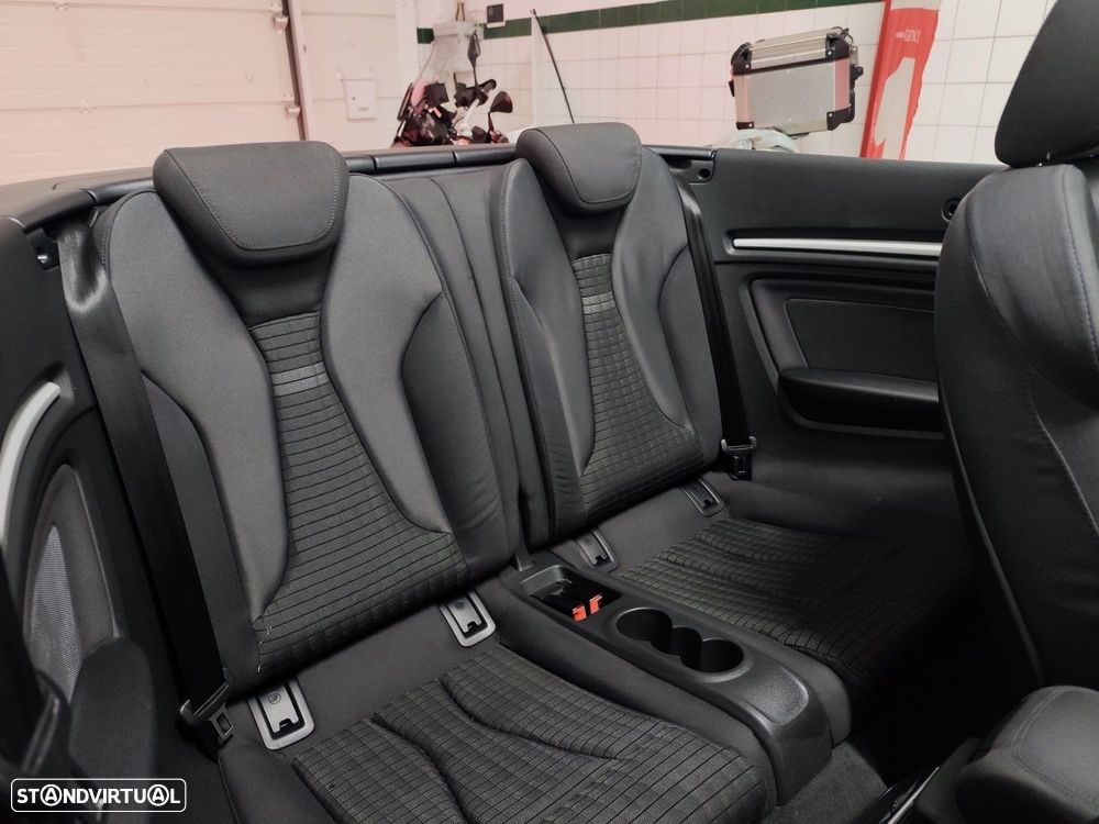 Audi A3 Cabrio 2.0 TDi Sport - 18