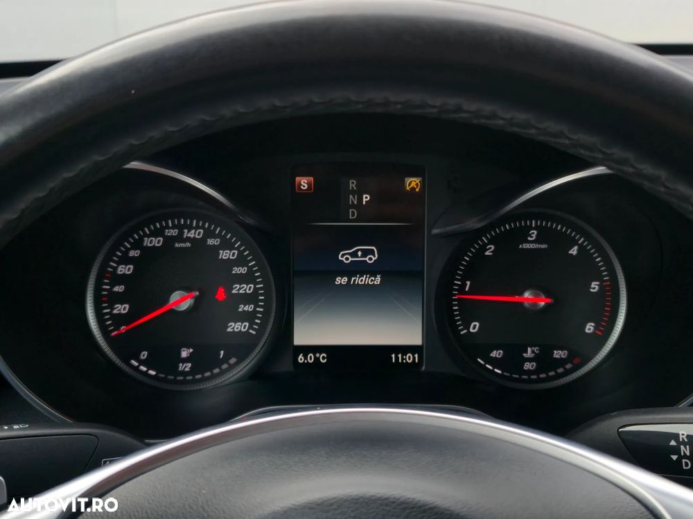 Mercedes-Benz GLC Coupe 250 d 4Matic 9G-TRONIC AMG Line - 23