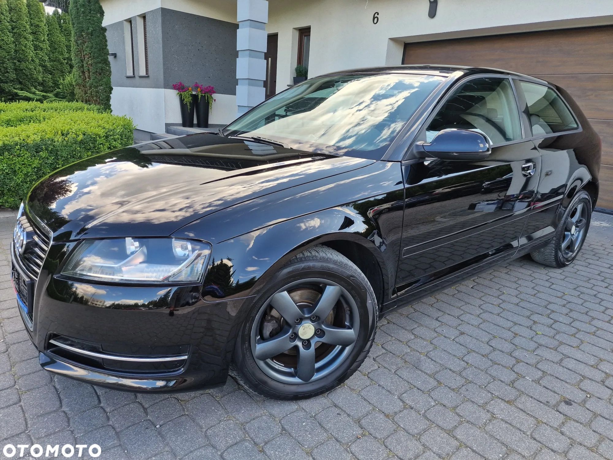 Audi A3 1.6 Attraction - 1
