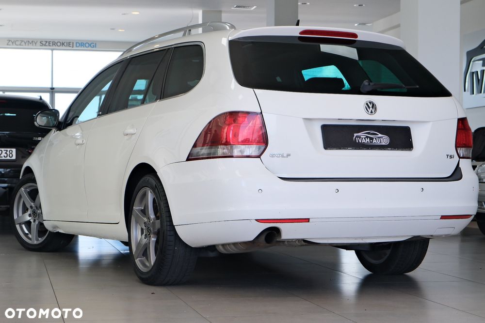 Volkswagen Golf - 8