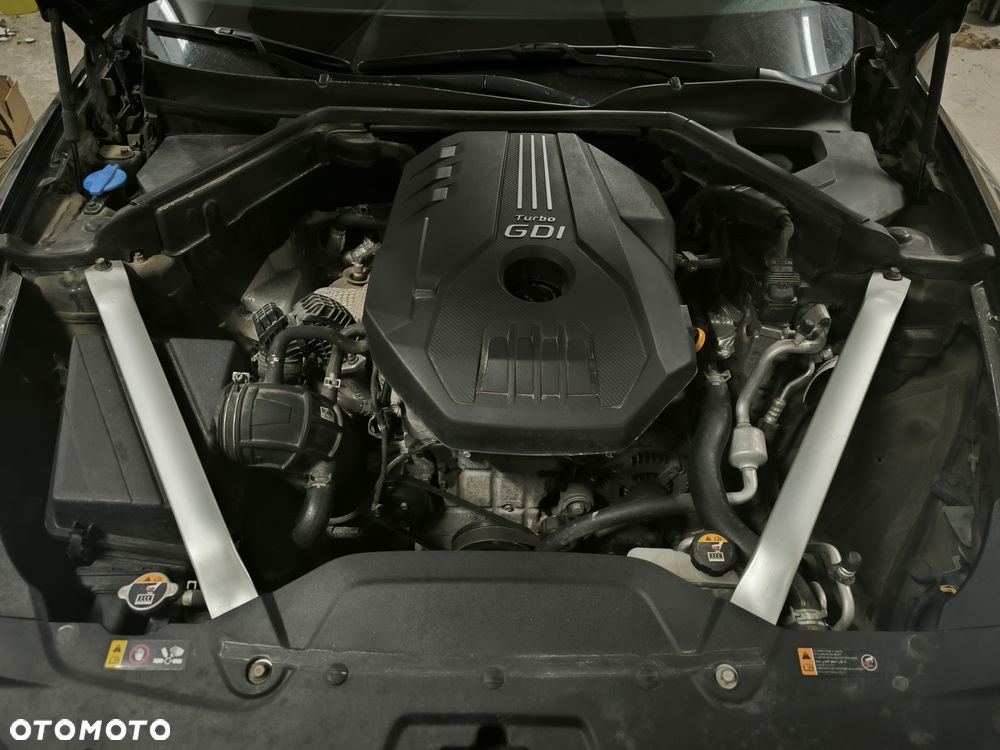 Kia Stinger 2.0 T-GDI GT Line - 7