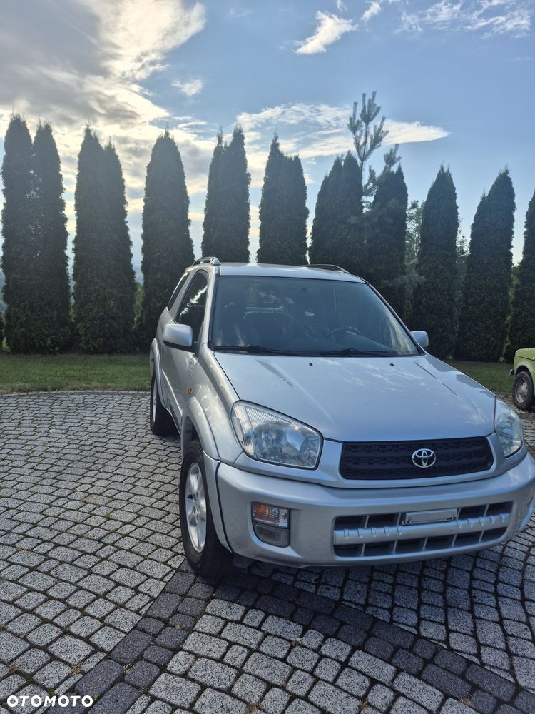 Toyota RAV4 - 2