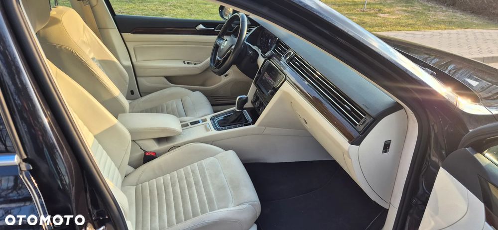 Volkswagen Passat 2.0 TDI BMT 4Mot Highline DSG - 4