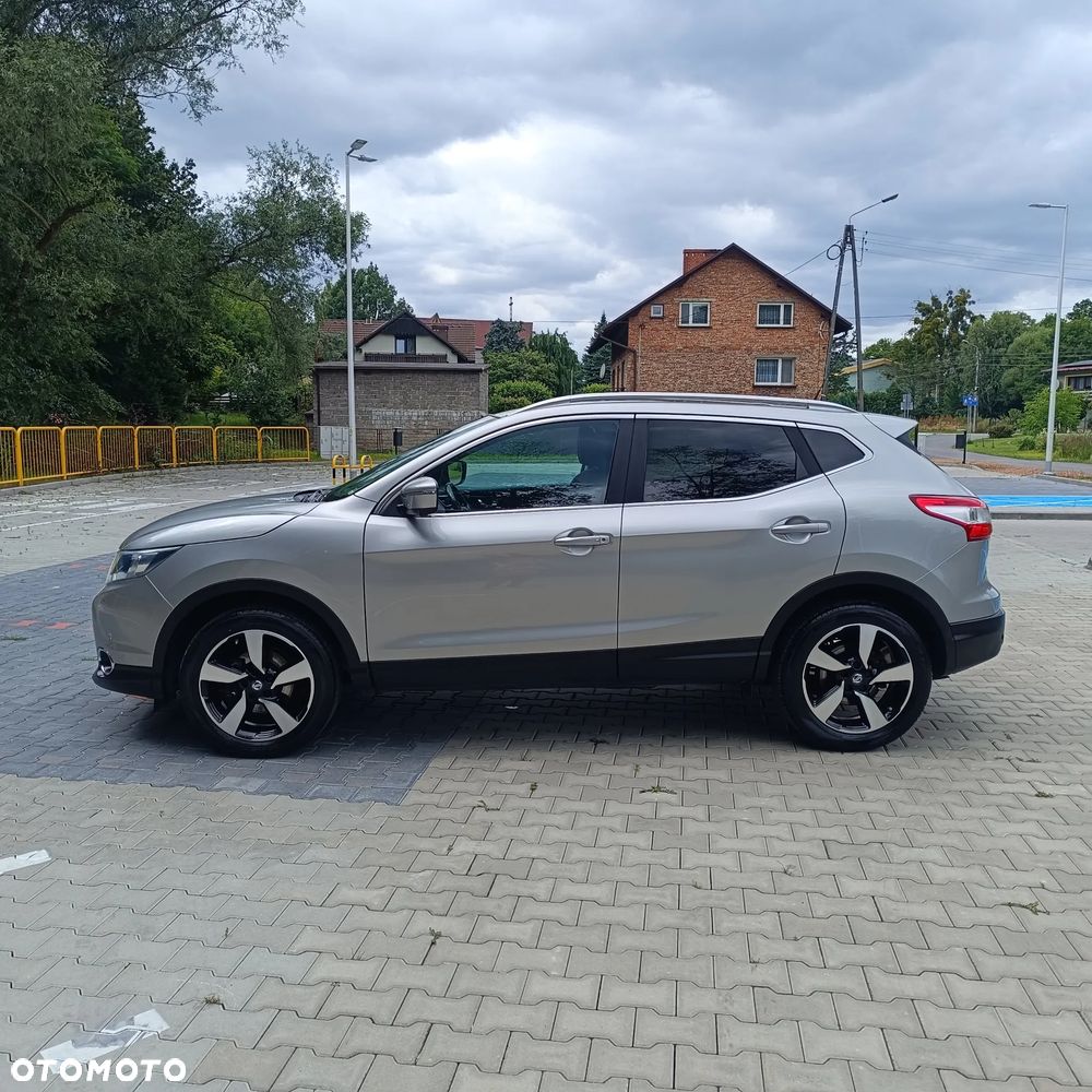 Nissan Qashqai - 10
