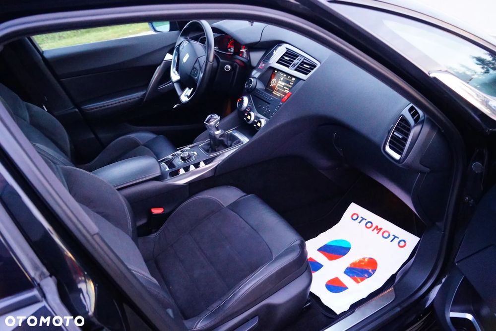 Citroën DS5 2.0 HDi SportChic - 12