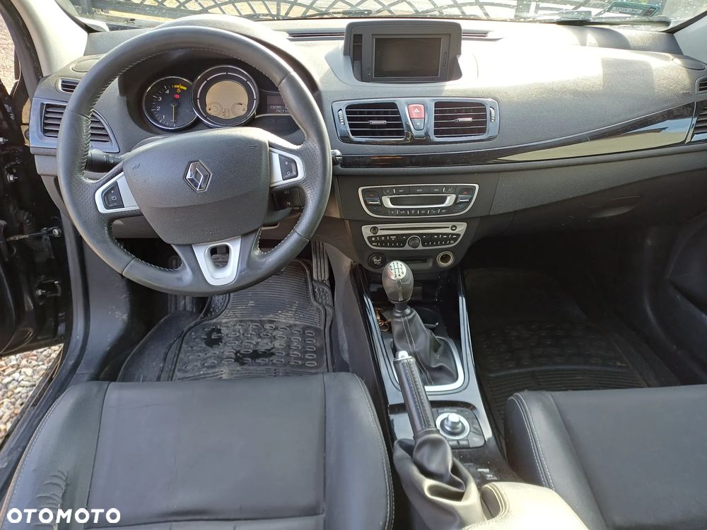 Renault Megane Grandtour dCi 130 FAP BOSE Edition - 14