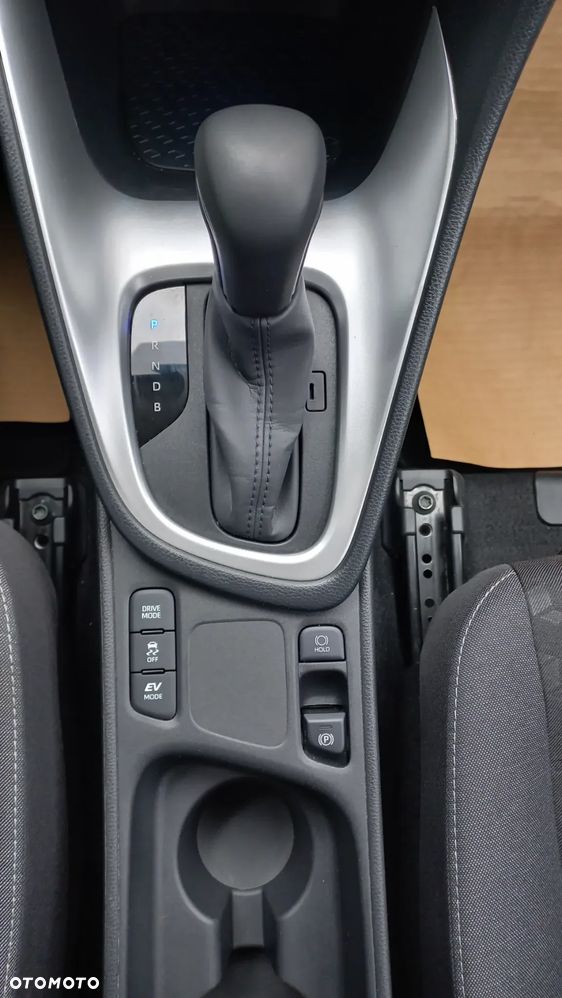 Toyota Yaris Hybrid 1.5 Comfort - 36