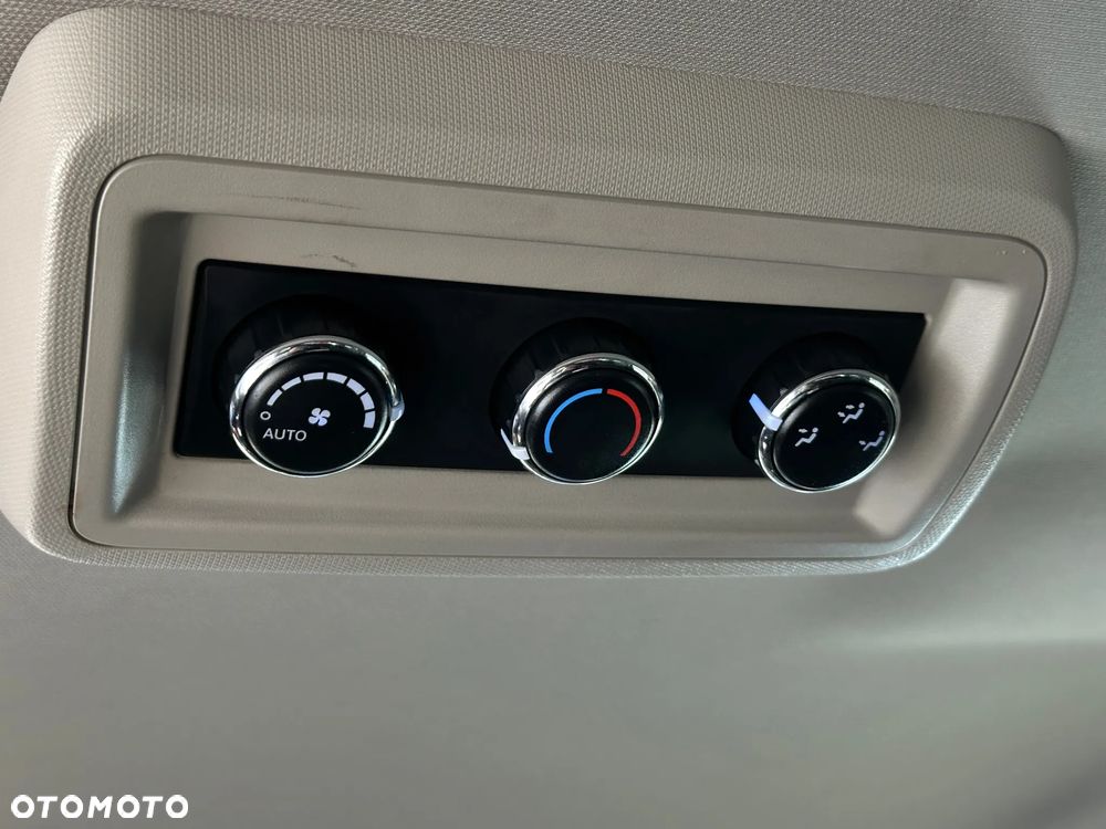 Fiat Freemont 2.0 Multijet Urban - 36