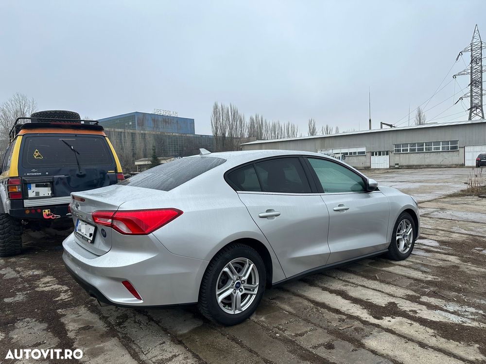 Ford Focus - 3