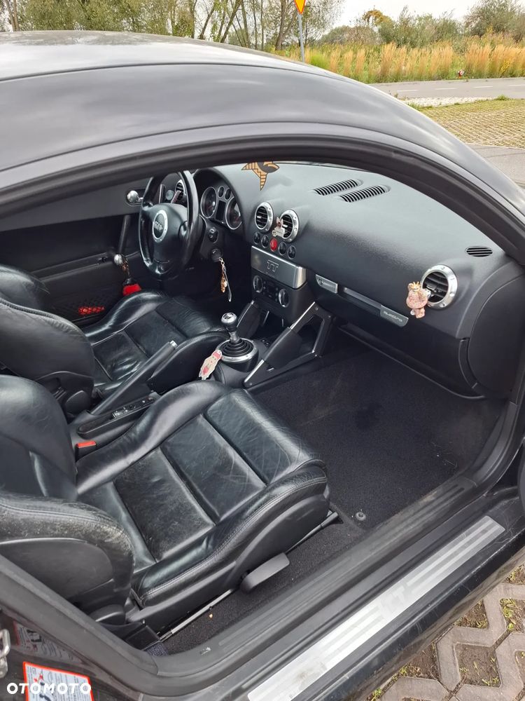 Audi TT Coupé - 6