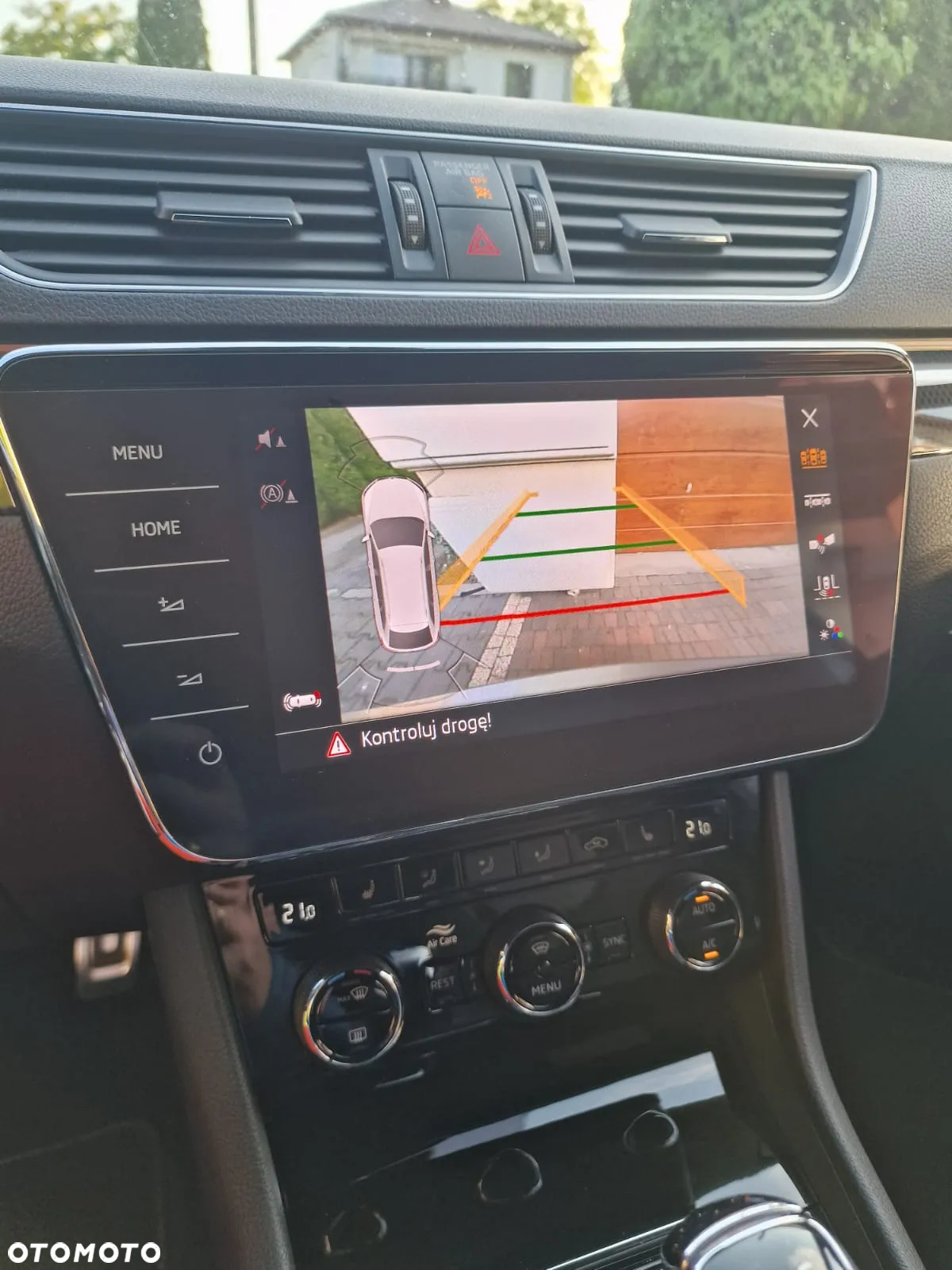 Skoda Superb 2.0 TDI Sportline DSG - 19