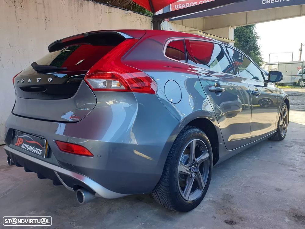 Volvo V40 2.0 D4 R-Design - 16