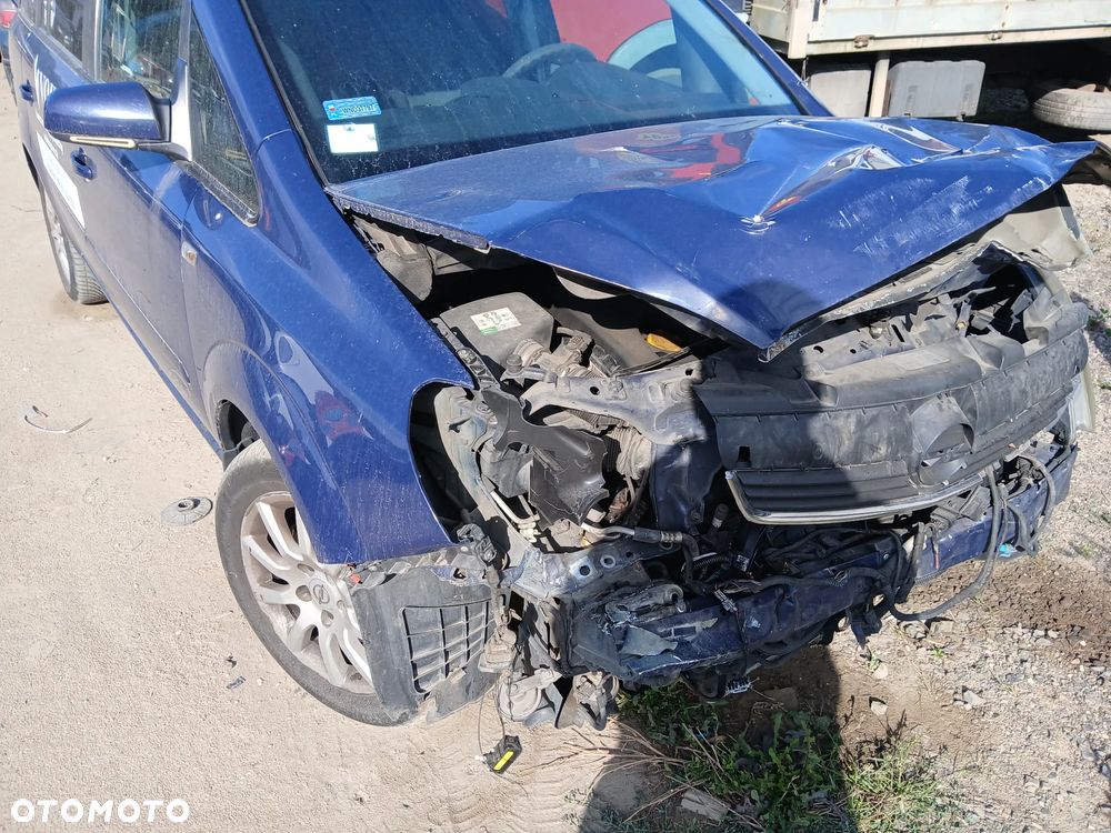 OPEL ZAFIRA B LIFT Z20Z silnik 1.9 CDTI 120 KM Z19DT skrzynia M36 napęd sanki belka wahacz - 4