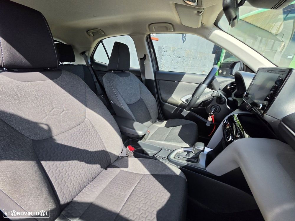 Toyota Yaris Cross 1.5 HDF Comfort Plus - 5