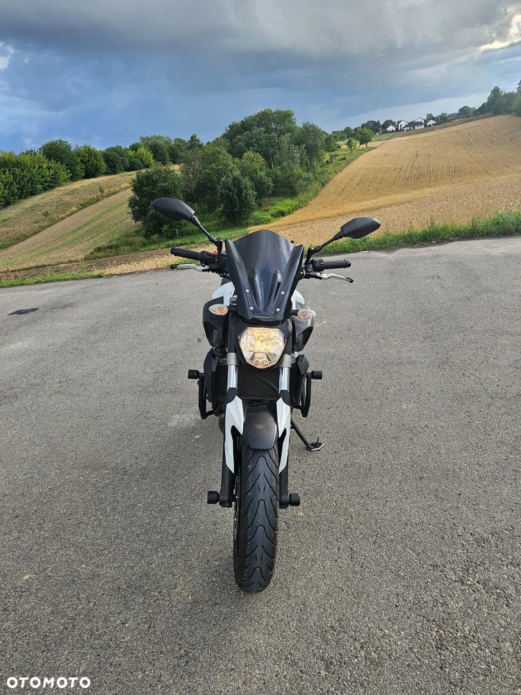 Yamaha MT - 4