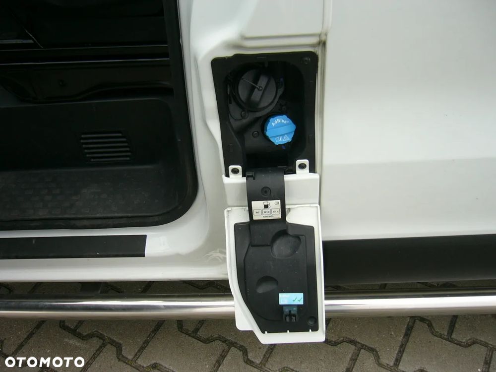 Nissan NV300 LONG L2H1 2,0 DCI 120Ps EURO6 - 40