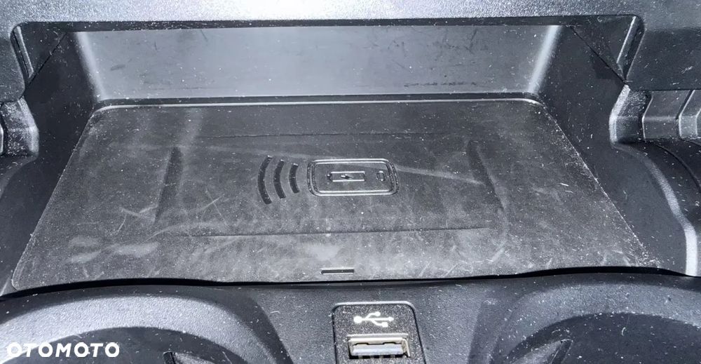 BMW Seria 3 320i Advantage sport - 31