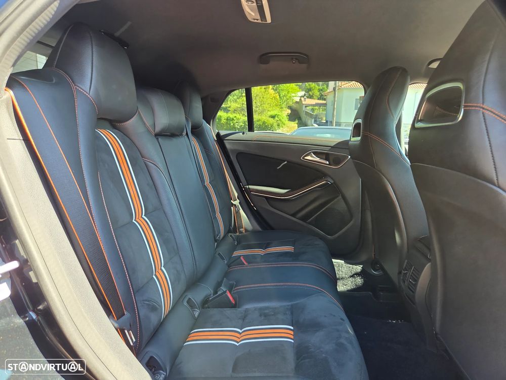 Mercedes-Benz CLA 220 (CDI) d 7G-DCT Orange Art Edition - 40