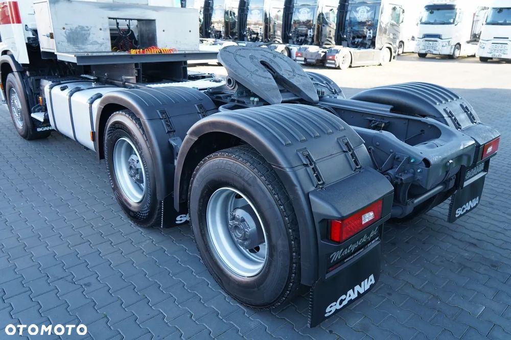 Scania R 730 / V8 / 6x4 / DMC: 180.000 KG / RETARDER / EURO 6 / - 13