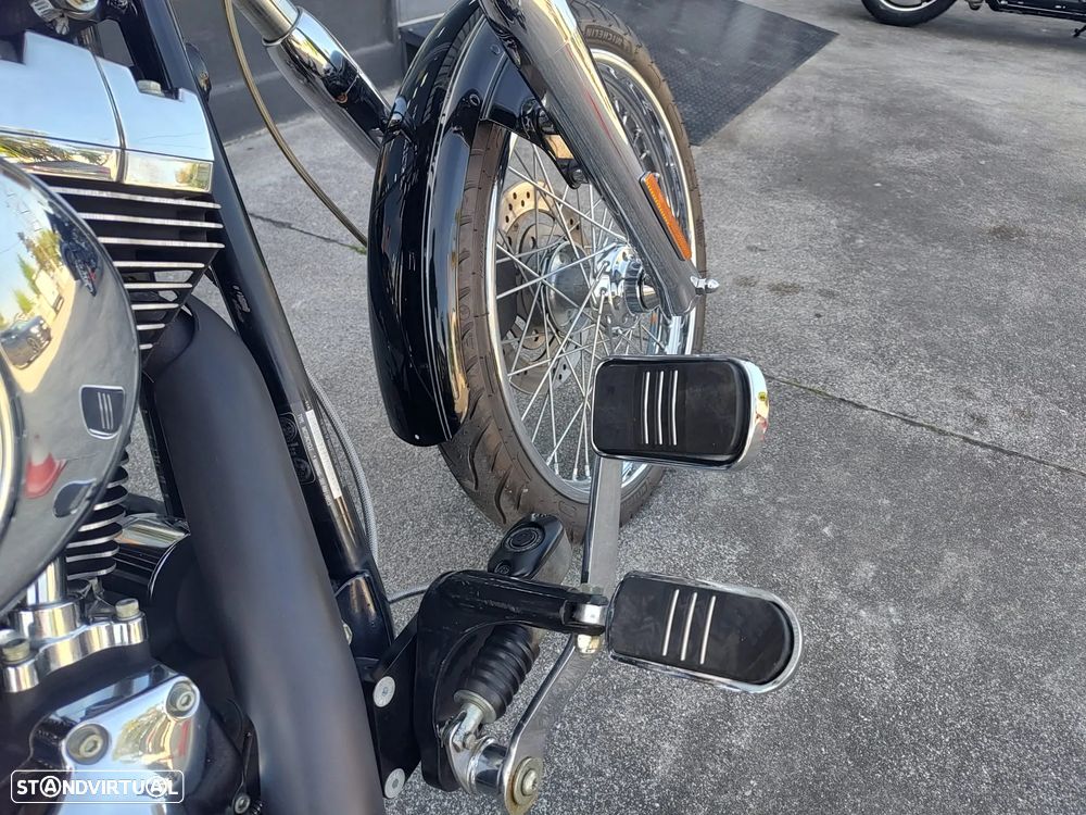 Harley-Davidson Softail Deuce - 4