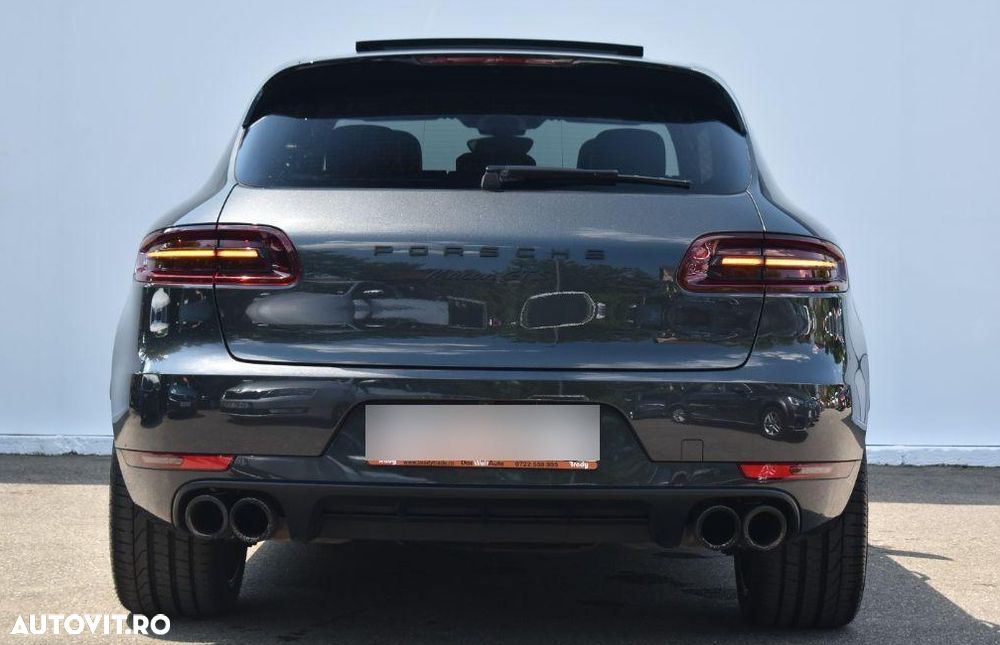 Porsche Macan - 3