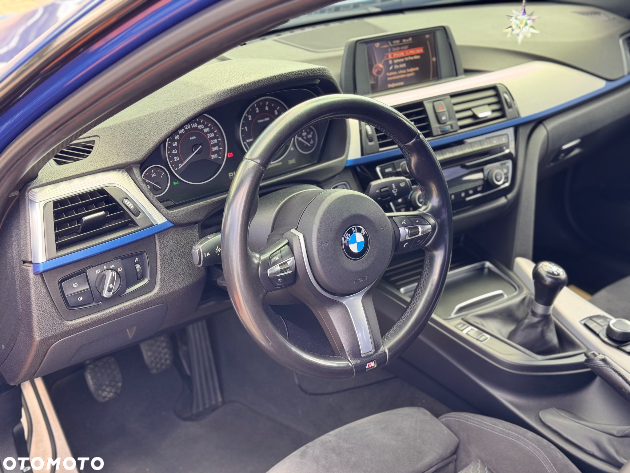 BMW Seria 3 318i Touring M Sport - 14