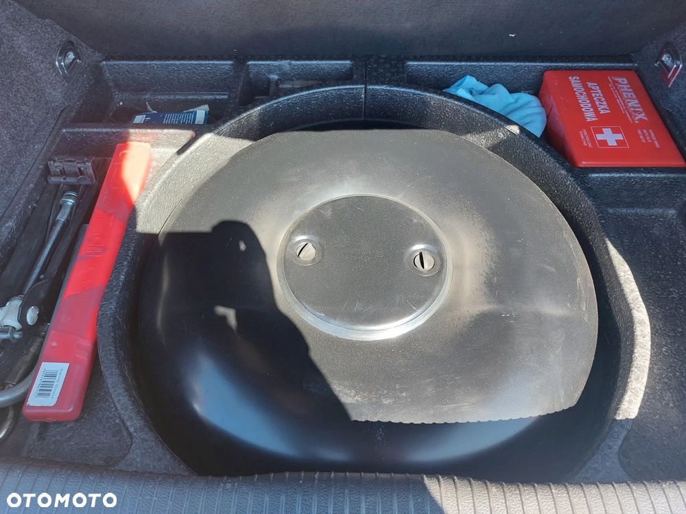 Volkswagen Golf - 19