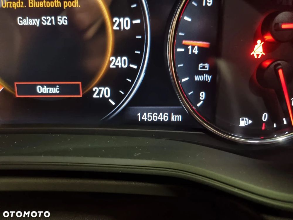Opel Insignia - 14