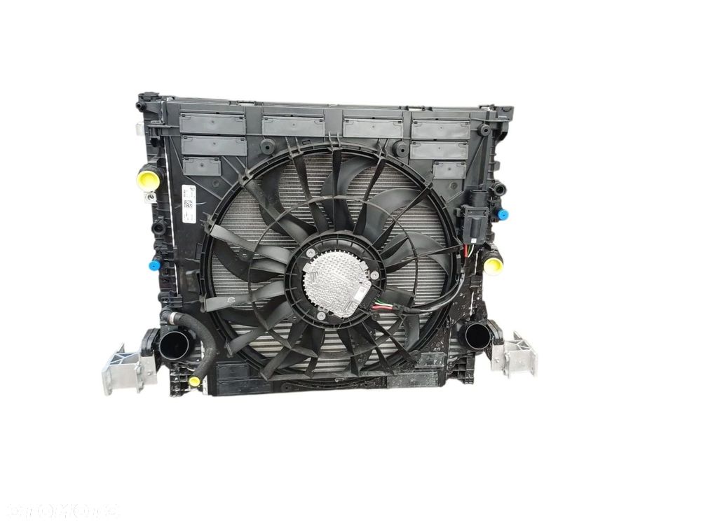 KOMPLET CHŁODNIC CHŁODNICE WENTYLATOR BMW X5 G05 X6 G06 X7 G07 3.0D - 5