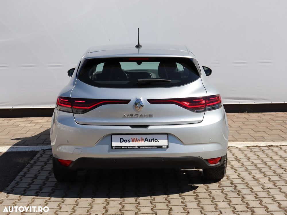 Renault Megane Blue dCi 116 Zen - 9