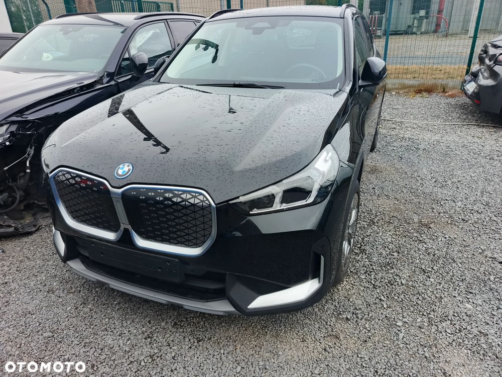 BMW X1 - 1
