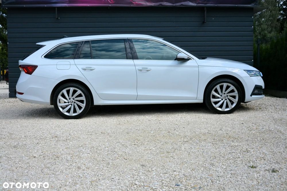Skoda Octavia 2.0 TDI SCR Style DSG - 10