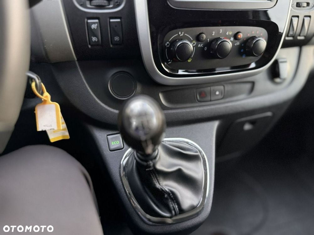 Renault Trafic - 29