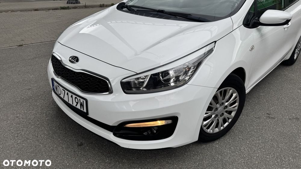 Kia Ceed 1.4 CVVT Attract - 15