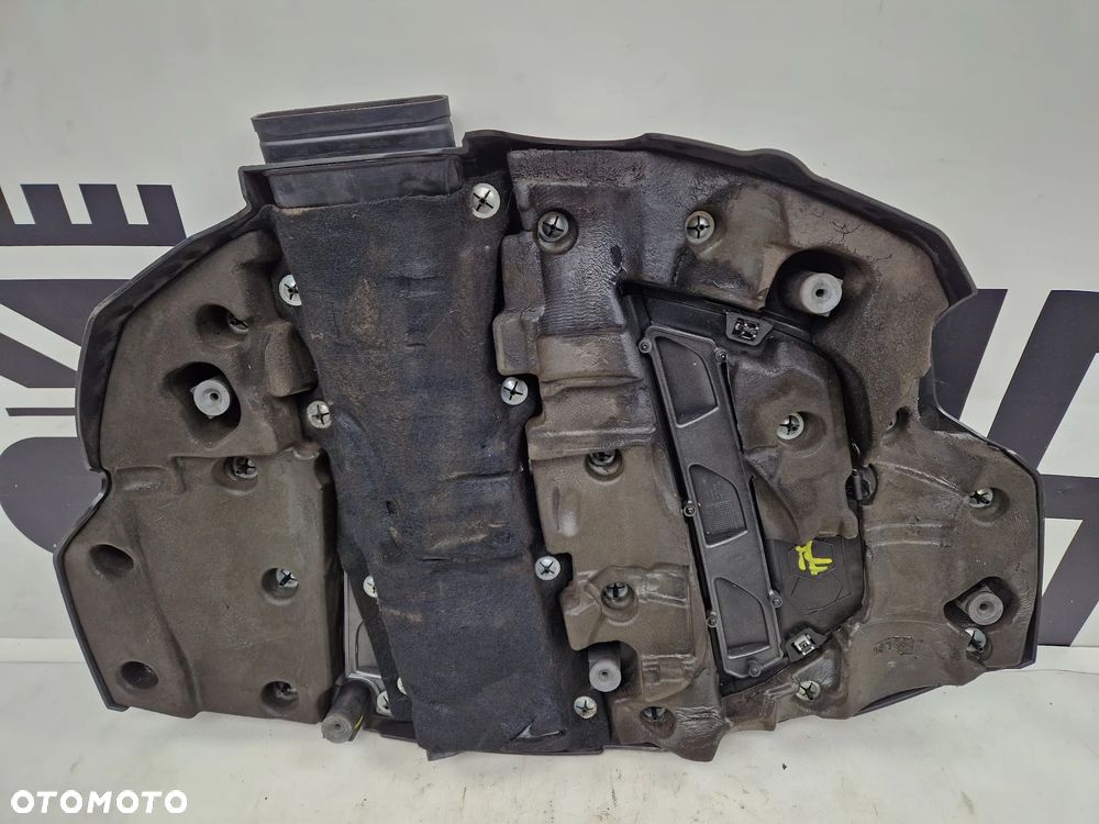 Osłona pokrywa silnika na silnik Maserati Ghibli 3.0 DIESEL - 5