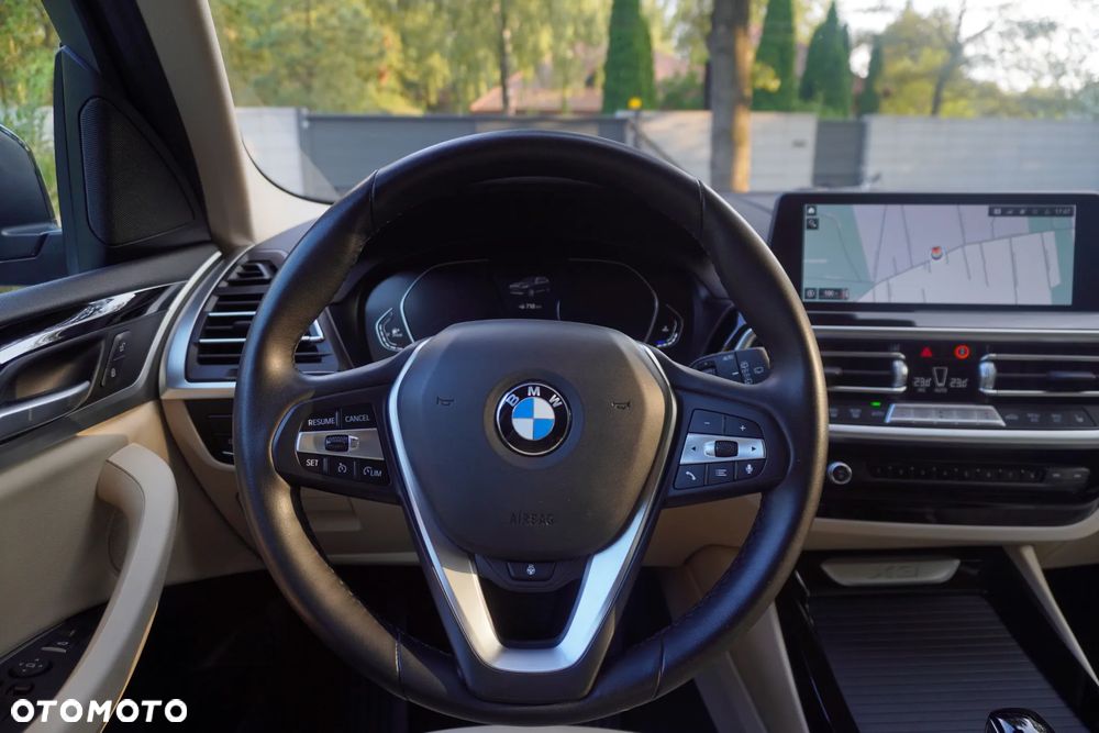 BMW X3 sDrive18d - 15