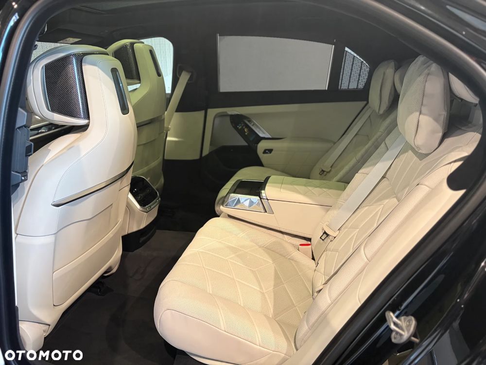 BMW Seria 7 740d xDrive mHEV M Sport sport - 31