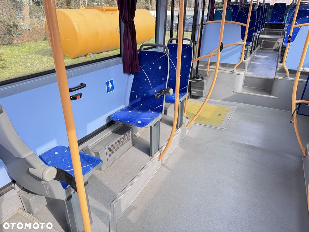 Irisbus Crossway LE  / Manualna skrzynia biegów / 36 miejsc / niskowejściowy / Cena: 57000zł netto - 13