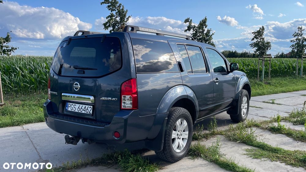 Nissan Pathfinder 2.5 DCi Comfort / XE - 4