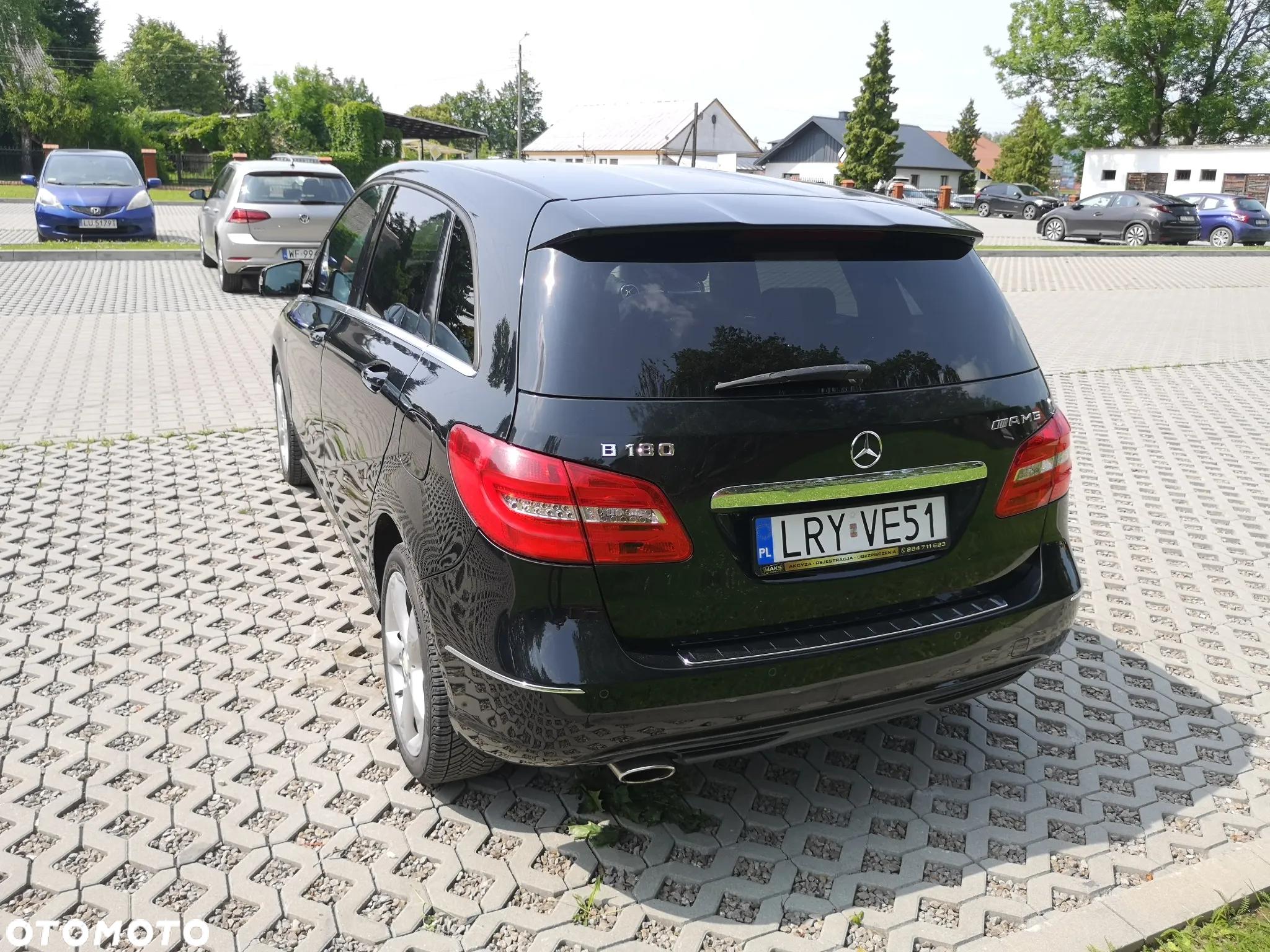 Mercedes-Benz Klasa B 180 AMG Line - 30