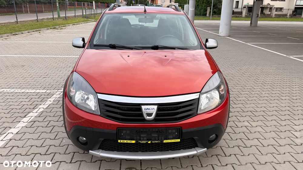Dacia Sandero Stepway 1.6 - 9
