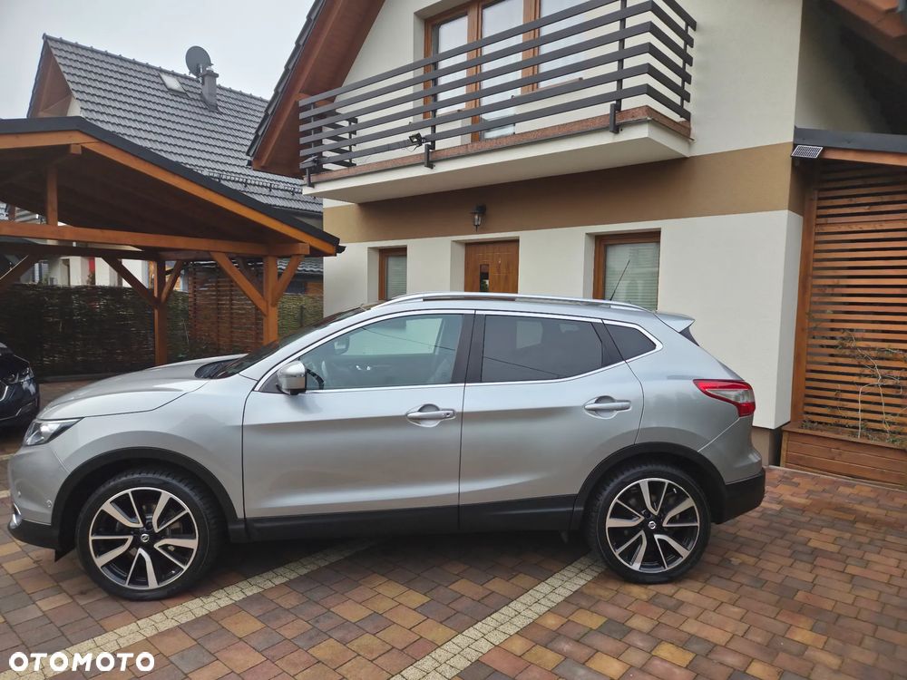 Nissan Qashqai 1.2 DIG-T 360 - 2