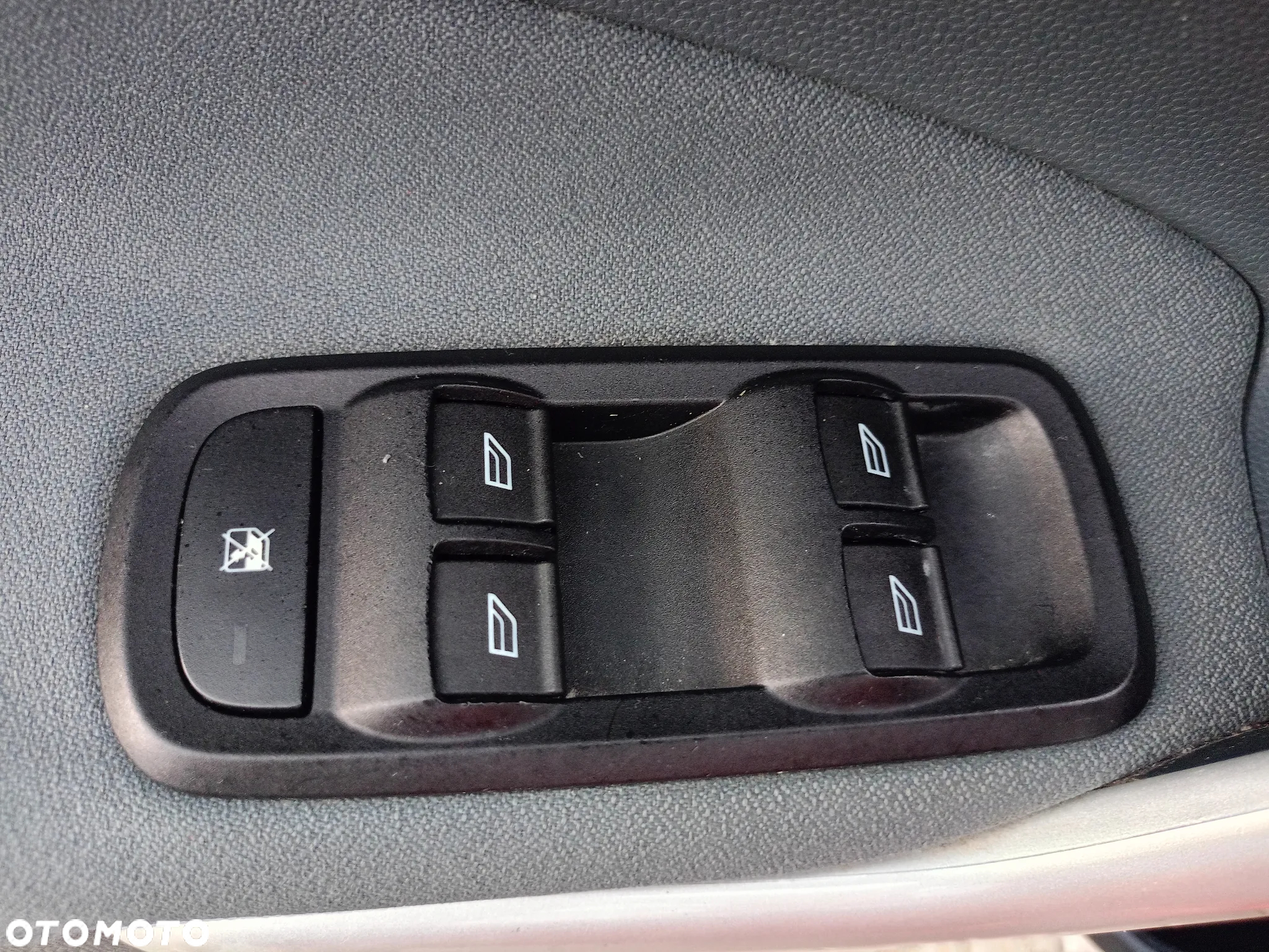 Ford Fiesta 1.4 Titanium X - 20