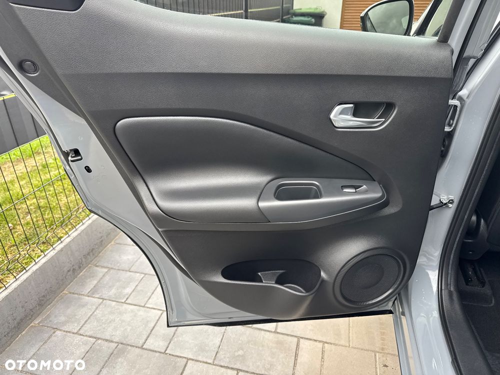 Nissan Juke 1.0 DIG-T Kiiro DCT - 24