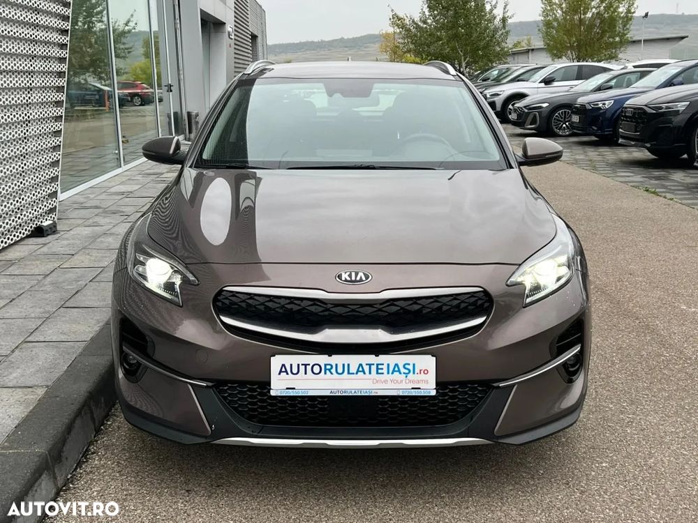 Kia XCeed 1.6 GDI 6DCT PHEV Vision - 6